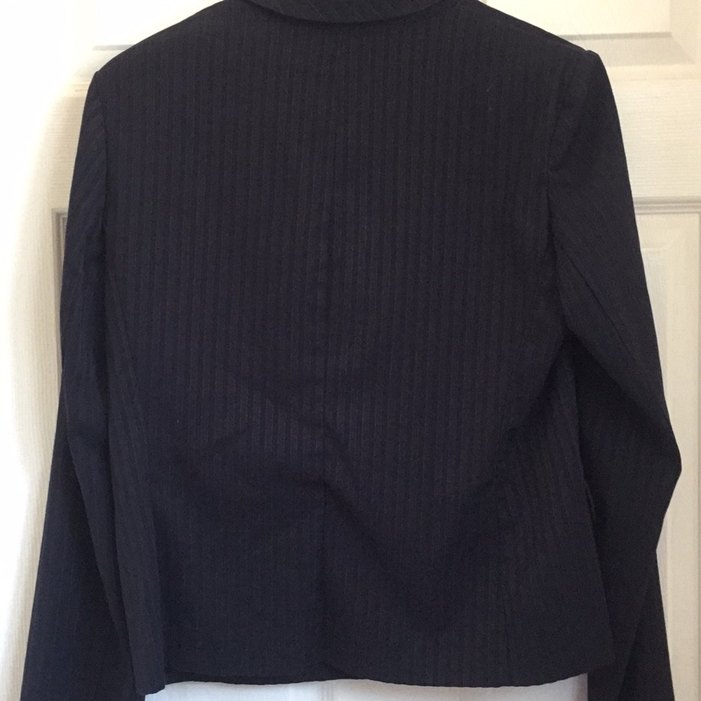 Blazer - Picture 2 of 3